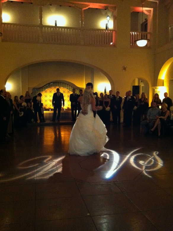 bride and groom first dance at The Ebell Club Long Beach